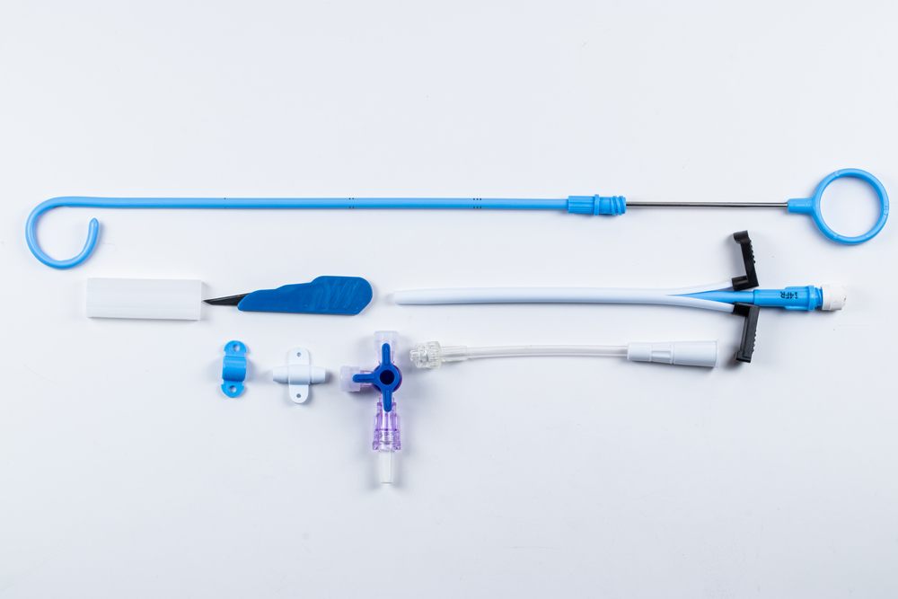 Suprapubic kit plastic cannula with TPU J catheter